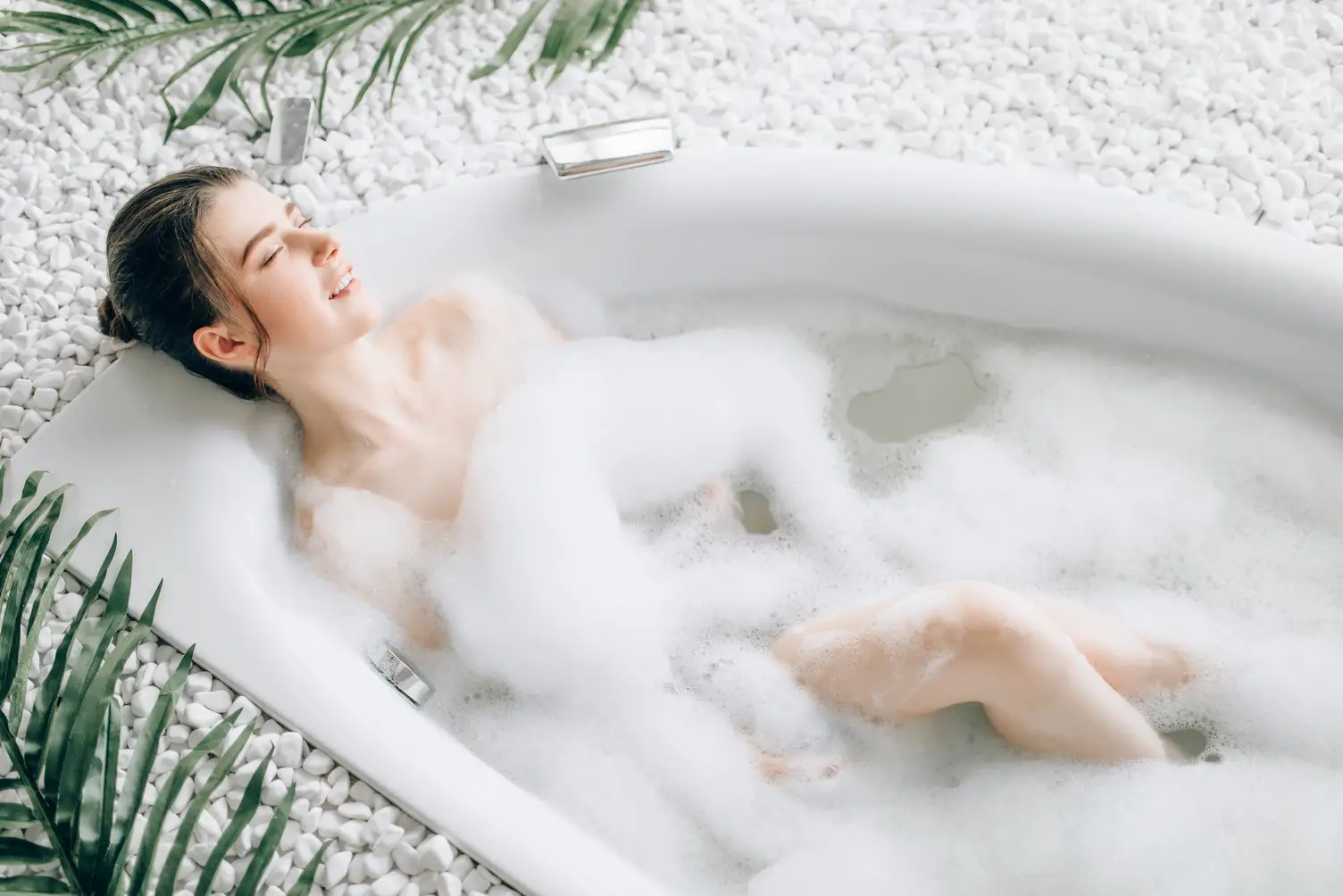 5 Crystals To Amplify Your Self-Care Rituals
