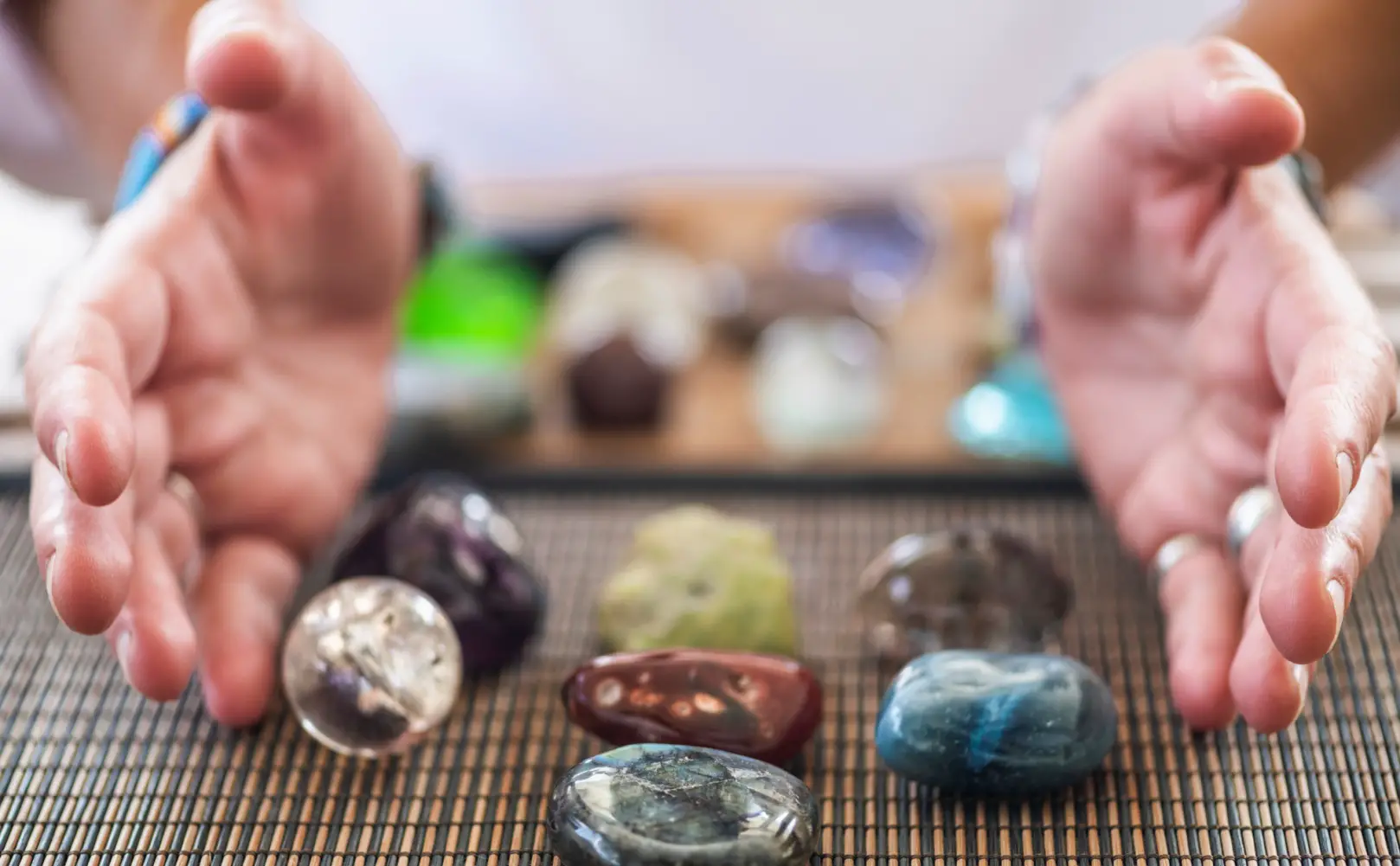 7 Benefits Of Crystal Energy For Love And Luck That May Change Your Perspective